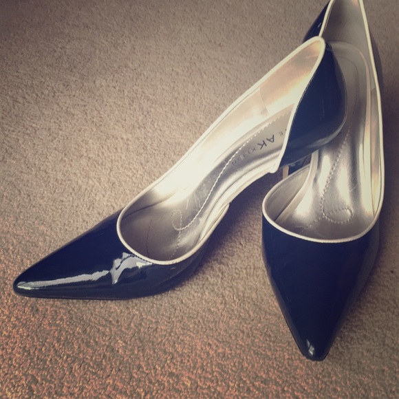 anne klein navy blue pumps